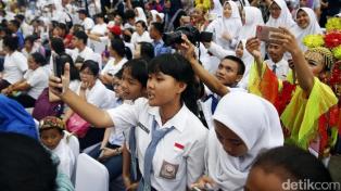 Pendidikan: Bukan Hanya Guru